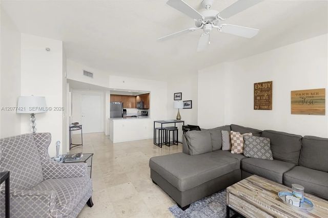 3 of 48 - 100 N Federal Highway #622, Fort Lauderdale, FL
