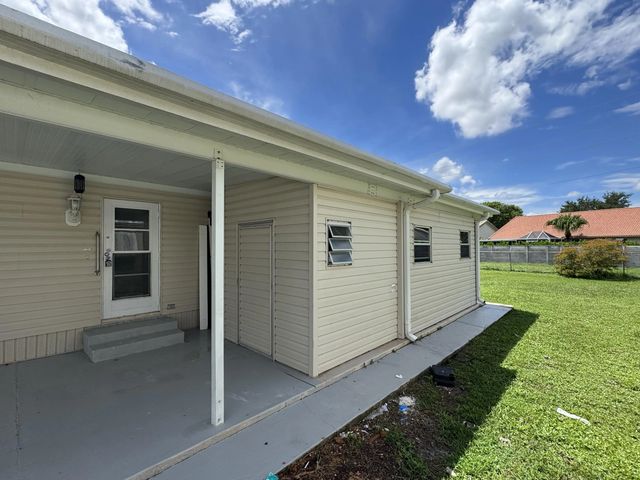4 of 37 - 8629 Crown Drive, Boynton Beach, FL