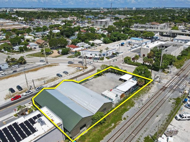 3 of 10 - 4200 Georgia Avenue, West Palm Beach, FL