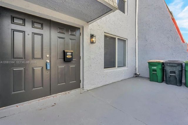 4 of 21 - 7402 Nw 75th Street, Tamarac, FL