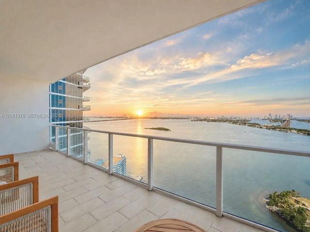 2020 N Bayshore Drive #3405-3406, Miami