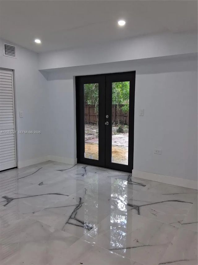 5 of 15 - 1535 Ne 139 Street, North Miami, FL