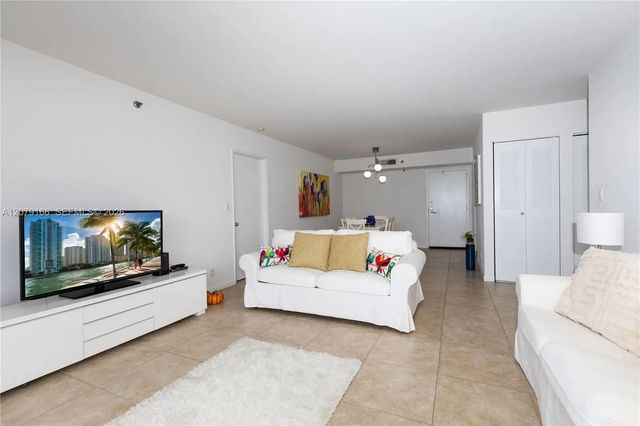 3 of 25 - 3300 Ne 192nd Street #702, Aventura, FL