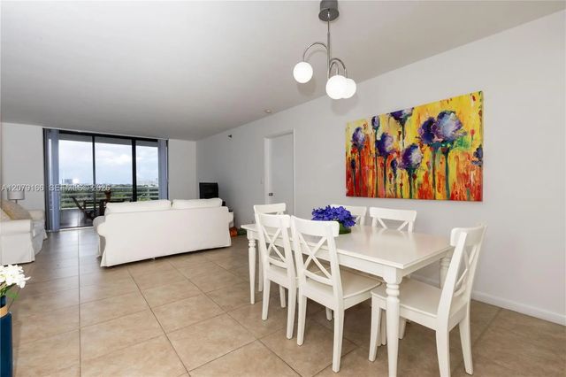 5 of 25 - 3300 Ne 192nd Street #702, Aventura, FL