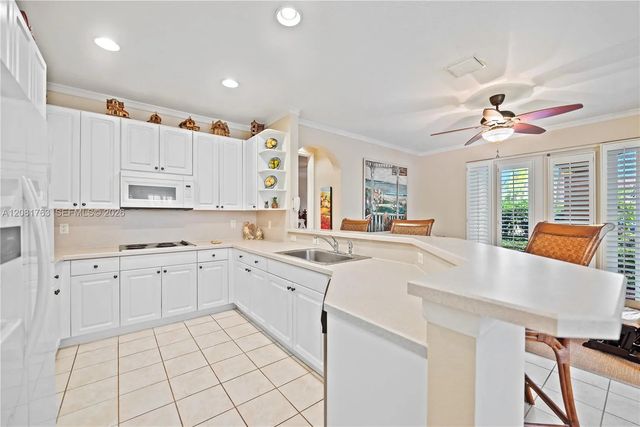 5 of 20 - 1634 Passion Vine Circle #31-2, Weston, FL
