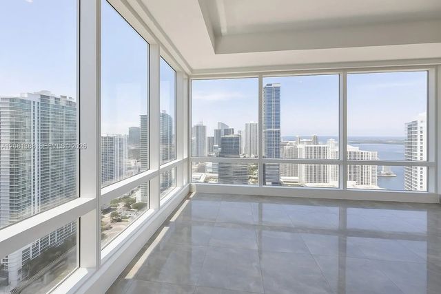 1425 Brickell Avenue #45c, Miami