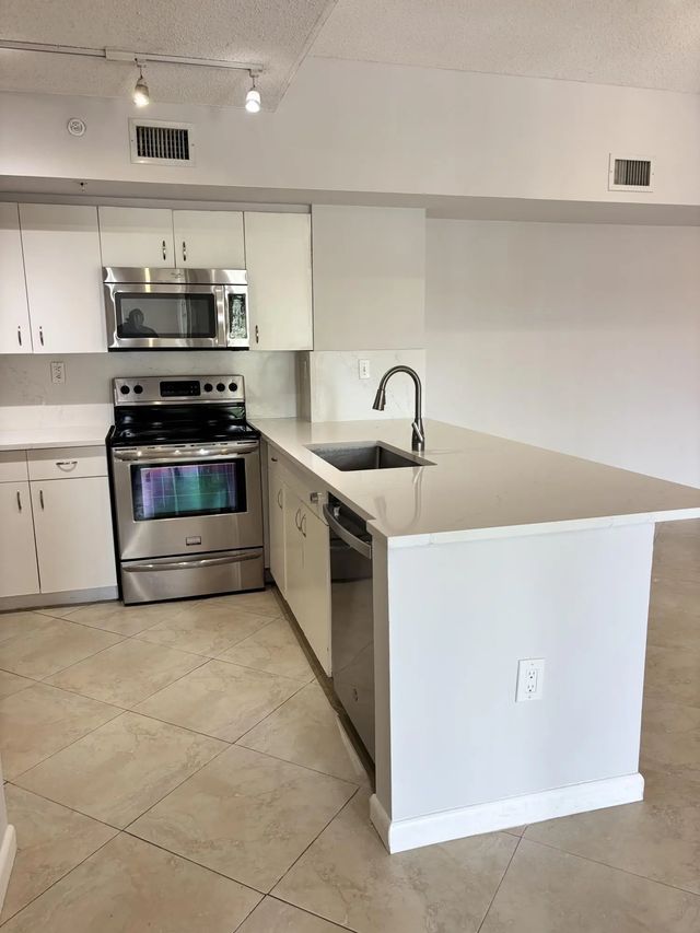 2 of 28 - 2640 S University Drive #305, Davie, FL