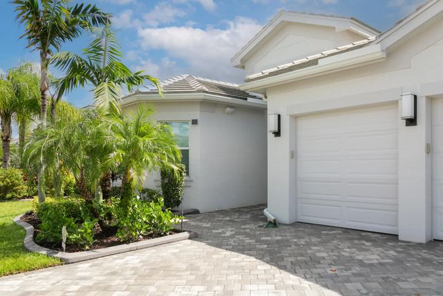 2 of 50 - 11969 Sw Hunter Hill Avenue, Port St. Lucie, FL