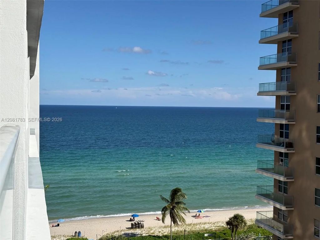 1904 S Ocean Drive #1206, Hallandale Beach