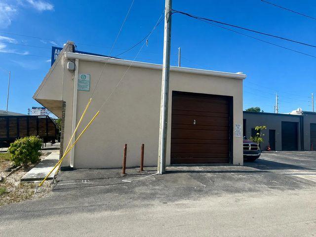 3 of 15 - 4493 Nw 8th Avenue Nw #8, Oakland Park, FL