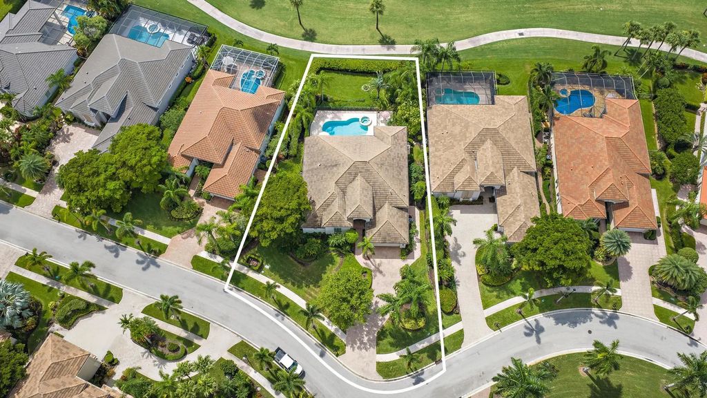 9054 Lakes Boulevard, West Palm Beach