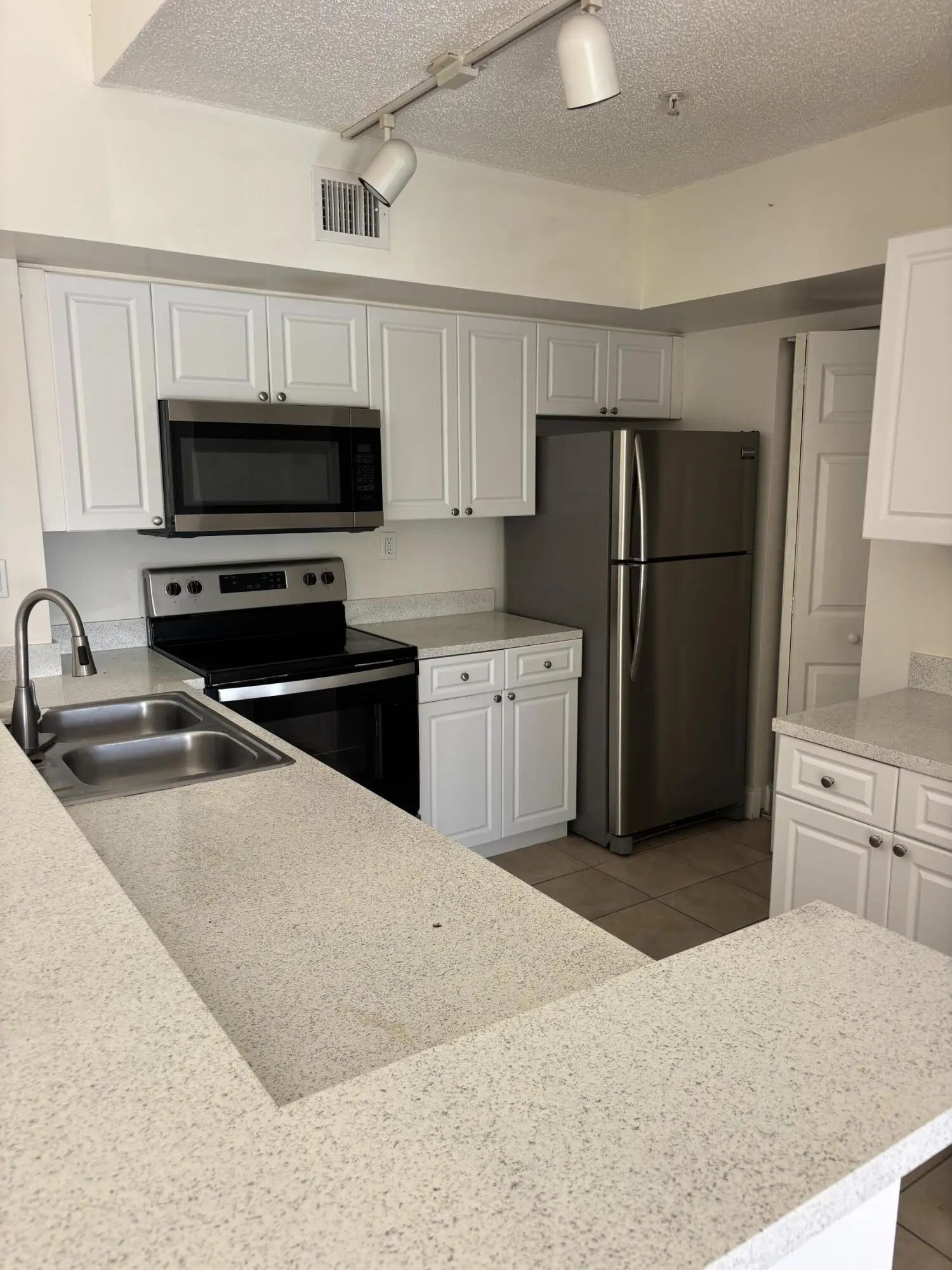 3870 Lyons Road #305, Coconut Creek