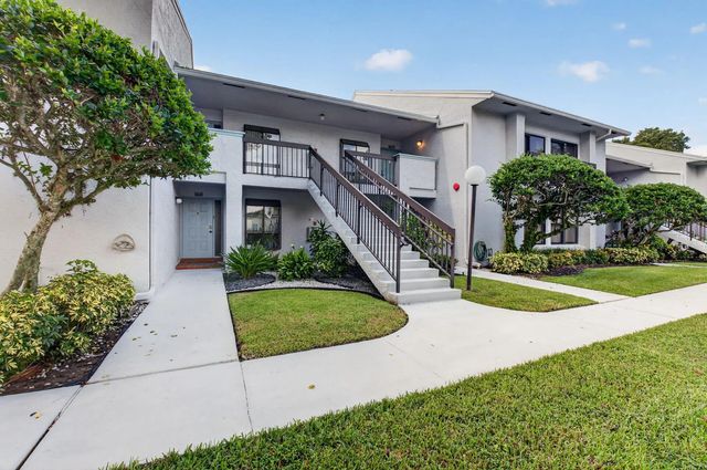 2 of 50 - 5086 Golfview Court #1622, Delray Beach, FL