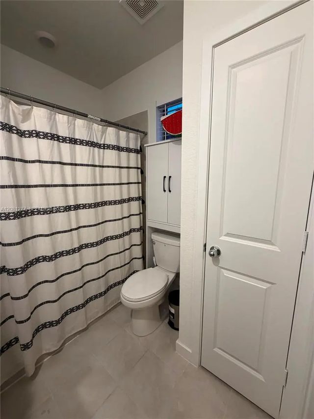 3 of 9 - 1281 Ne 3rd Avenue, Florida City, FL