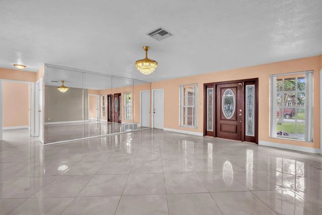 3 of 29 - 7399 Nw 20th Court, Sunrise, FL
