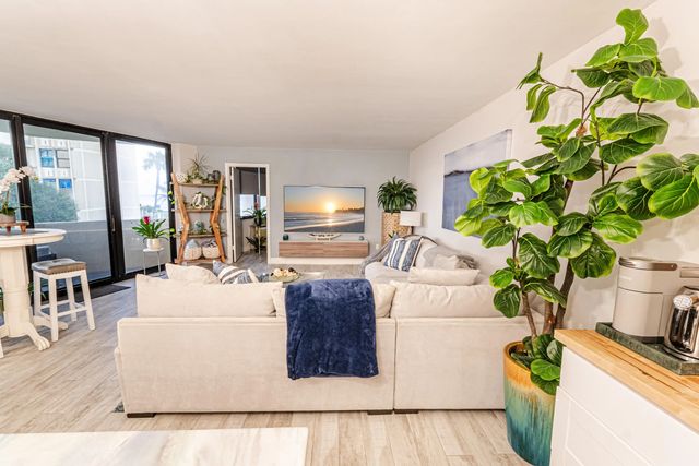 4 of 21 - 2800 N Ocean Drive #b-2d, Singer Island, FL