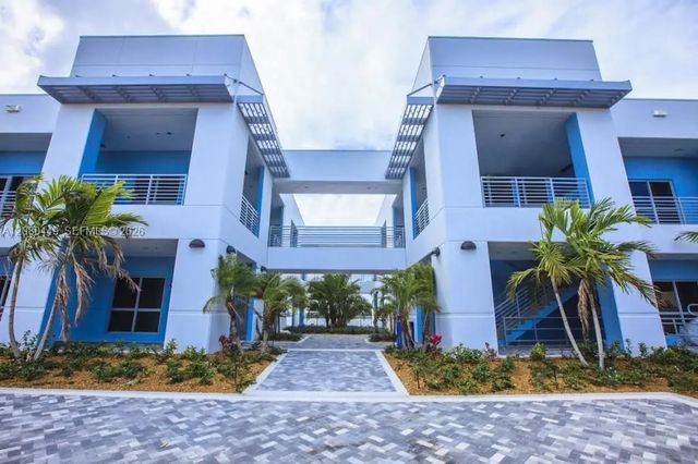 1500 Nw 89th Court #206, Doral