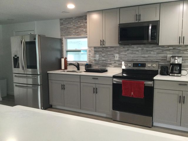 5 of 31 - 5000 Se Federal Highway #802, Stuart, FL