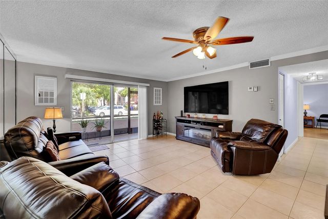 8260 Sw 24th Street E #6112, North Lauderdale