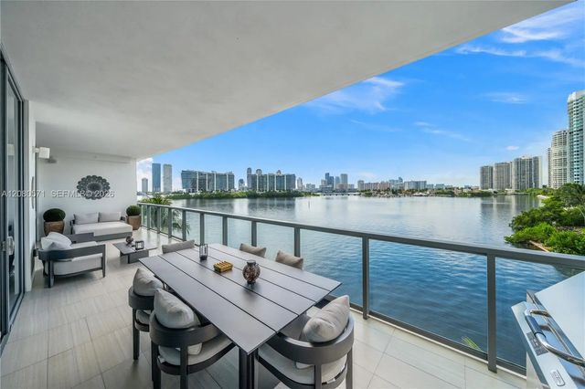 3300 Ne 188th Street #312, Aventura