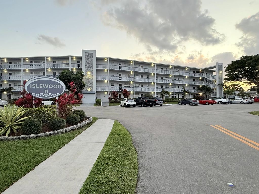 4015 Islewood D, Deerfield Beach