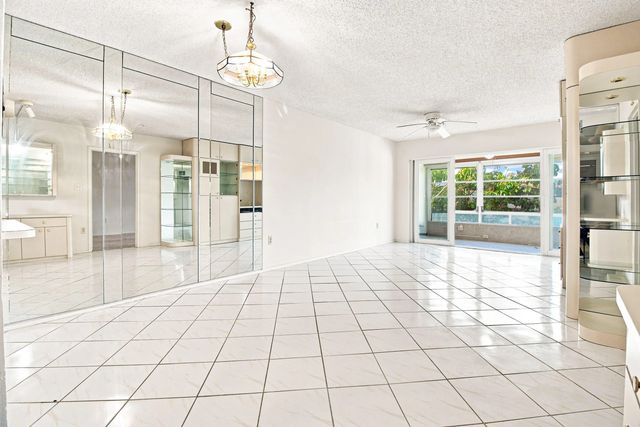 5 of 30 - 8321 Sands Point Boulevard #d305, Tamarac, FL