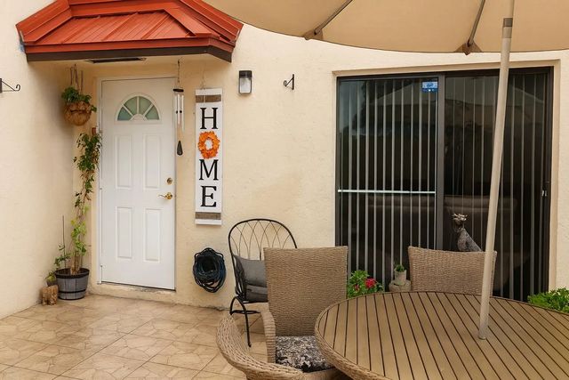 6291 Seven Springs Boulevard #c, Greenacres