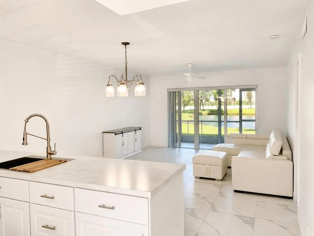 3 of 22 - 600 Ne 2nd Street #105, Dania Beach, FL