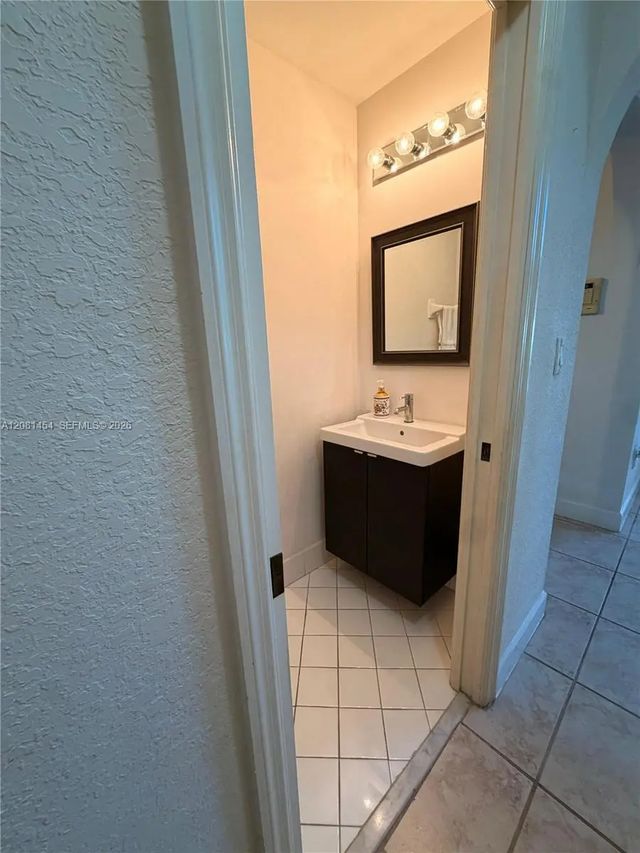 5 of 29 - N/A, Doral, FL