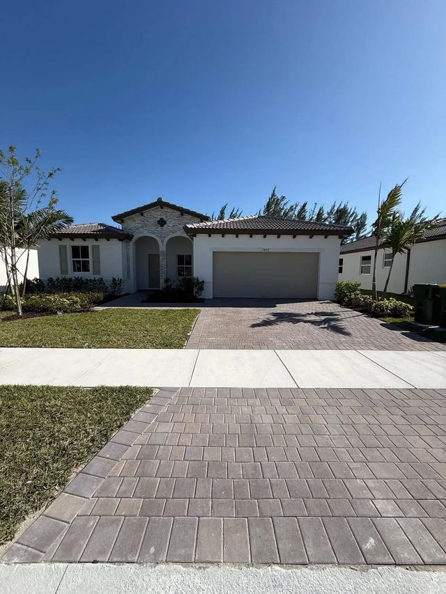 2402 Se 30th Street, Homestead