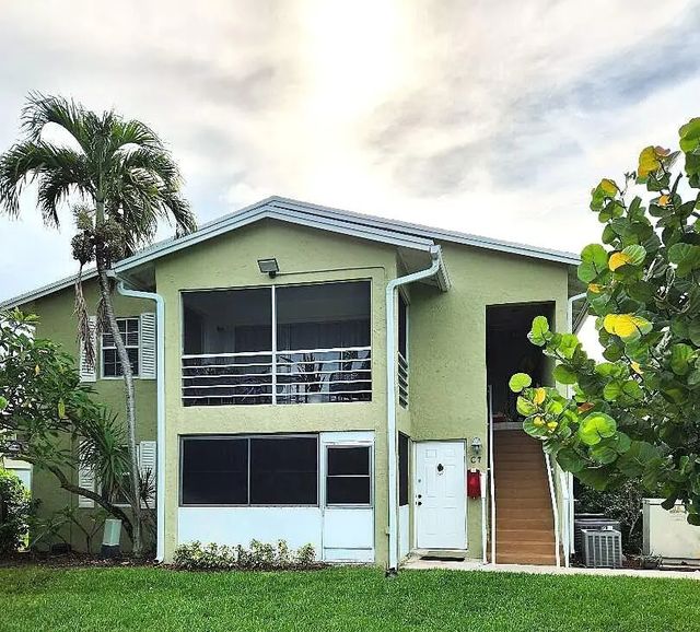 2 of 26 - 12052 Alternate A1a #c8, Palm Beach Gardens, FL