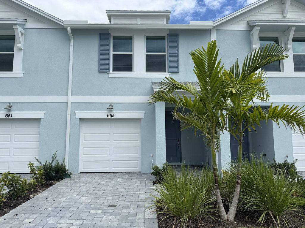 655 Salisbury Circle, Fort Pierce