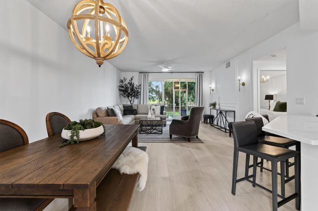 701 Muirfield Court #701e, Jupiter