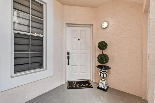 3 of 56 - 701 Muirfield Court #701e, Jupiter, FL