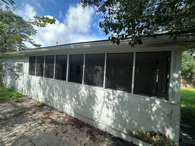 3 of 32 - 5033 Lexington Avenue, Jacksonville, FL