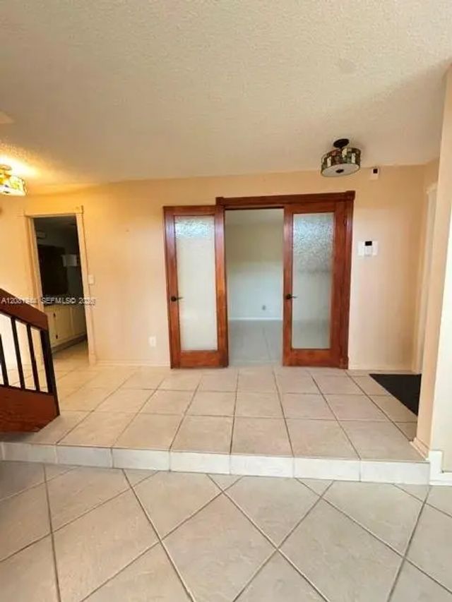 5 of 26 - 1840 Bayberry Drive, Pembroke Pines, FL