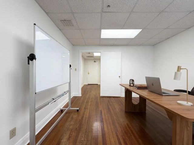4 of 10 - 120 S Olive Avenue #301, West Palm Beach, FL