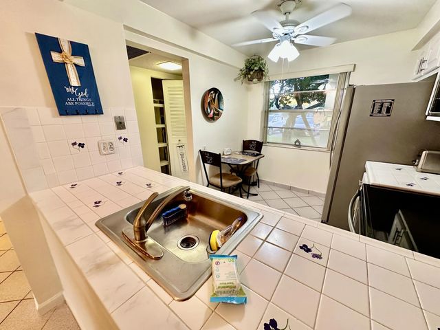 4 of 84 - 4502 Martinique Way #b1, Coconut Creek, FL