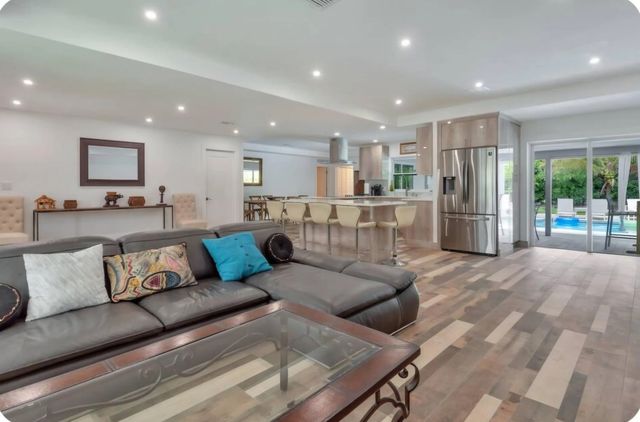 5 of 19 - 2829 Ne 12th Street, Pompano Beach, FL