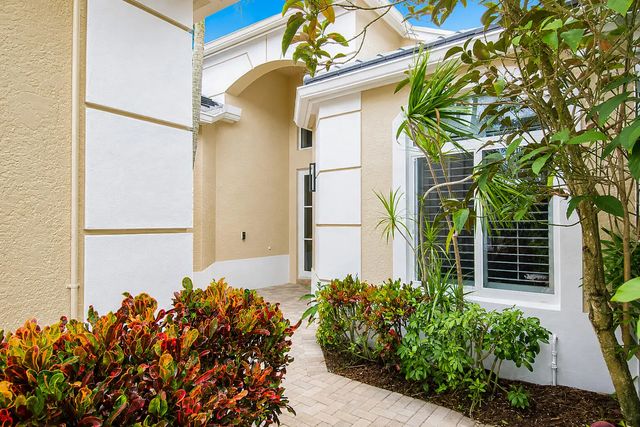 2 of 45 - 16053 Villa Vizcaya Place, Delray Beach, FL