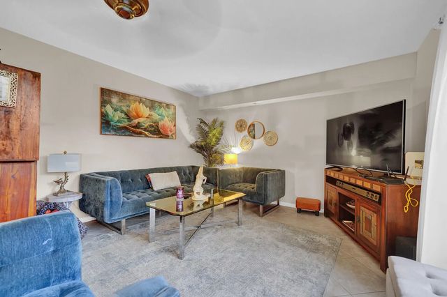 5 of 25 - 2716 Sw 15th Street, Deerfield Beach, FL