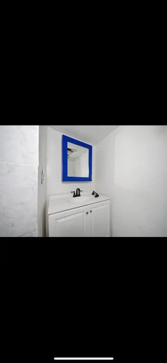 4 of 27 - 1796 Nw 112th Street, Miami, FL