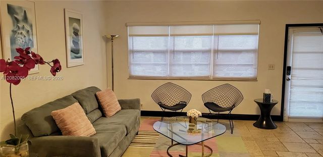 3 of 19 - 1800 Meridian Avenue #7, Miami Beach, FL