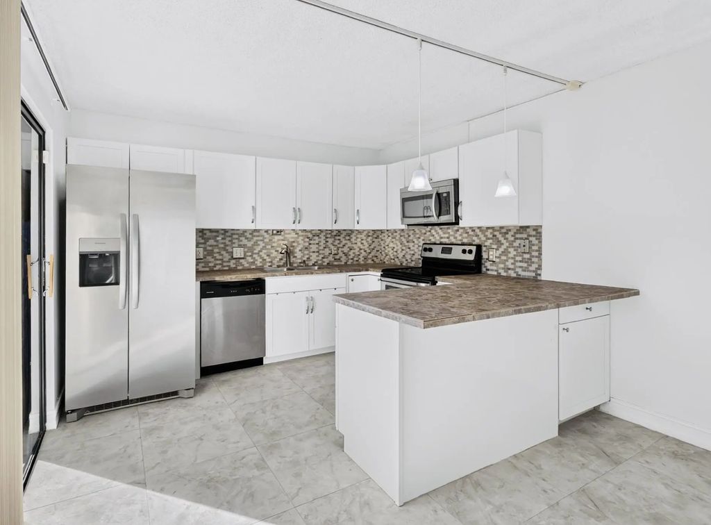 3003 San Clara Drive #3-c, Delray Beach