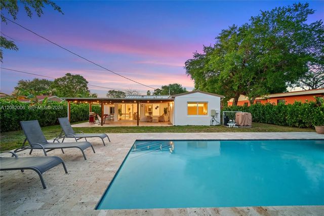 1360 Ne 138th Street, North Miami