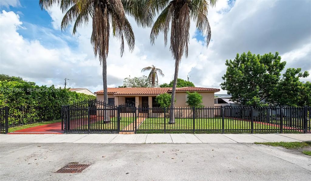 4051 Nw 5th Street, Miami