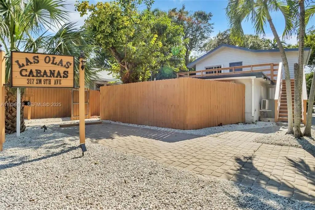 317 Sw 9th Avenue #1-3, Fort Lauderdale