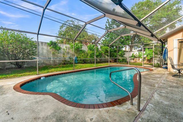 3 of 37 - 7365 Nw 54th Court, Lauderhill, FL