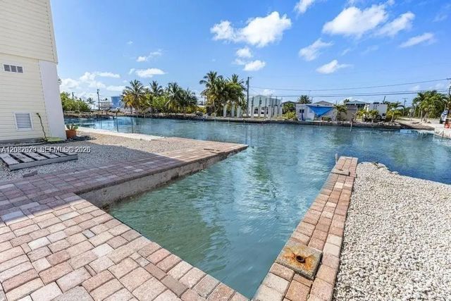 2 of 14 - 31490 Avenue F, Big Pine Key, FL