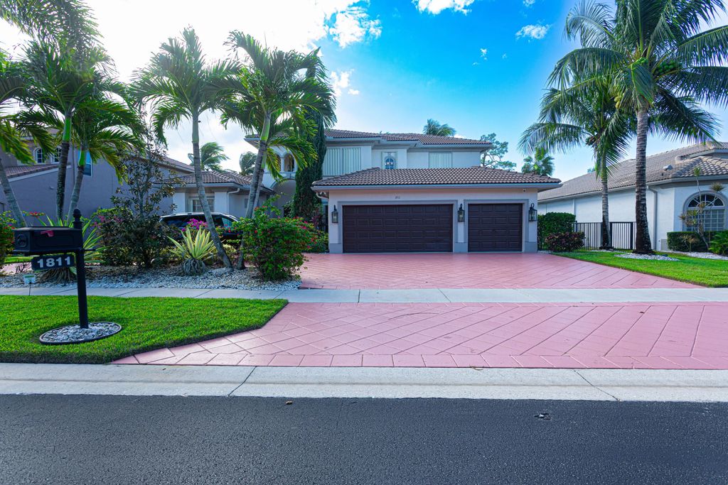 1811 Waldorf Drive, Royal Palm Beach